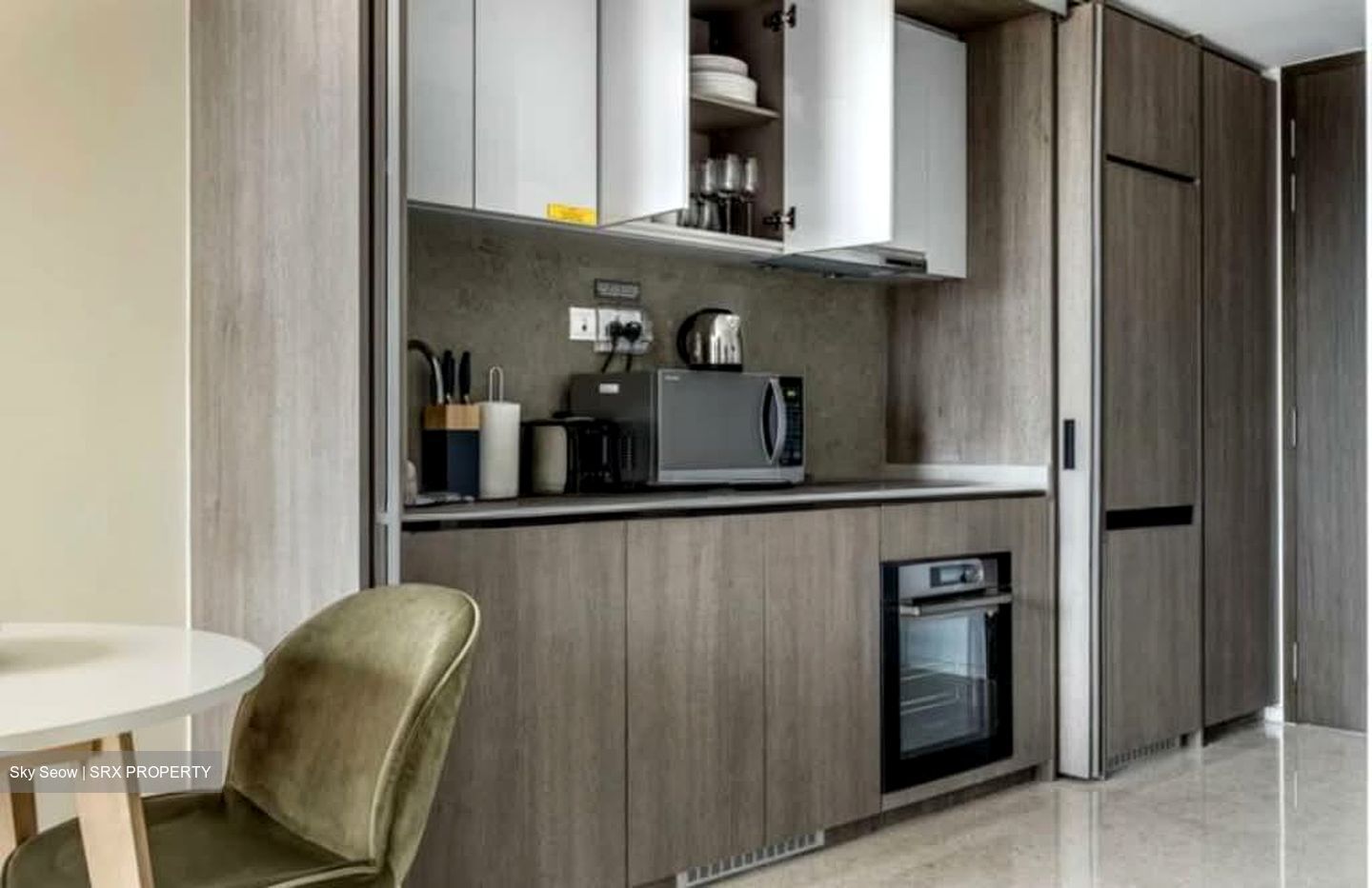 Avenue South Residence (D3), Apartment #575489131